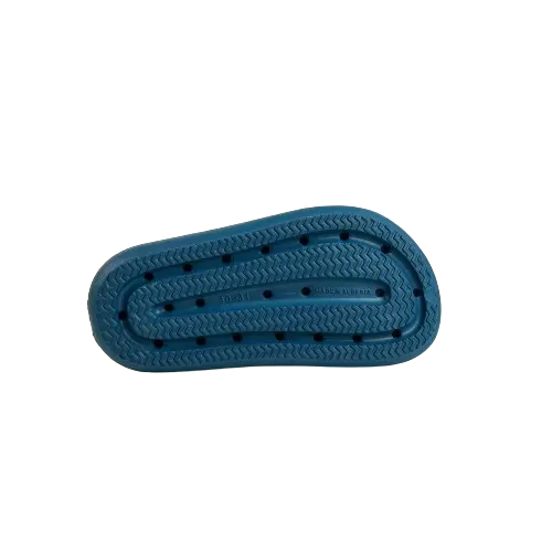 Colonial Blue – Image 2